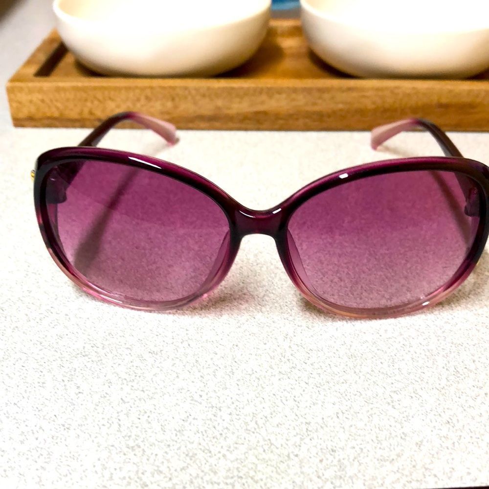 COPY - UV protected fox accent purple sunglasses
